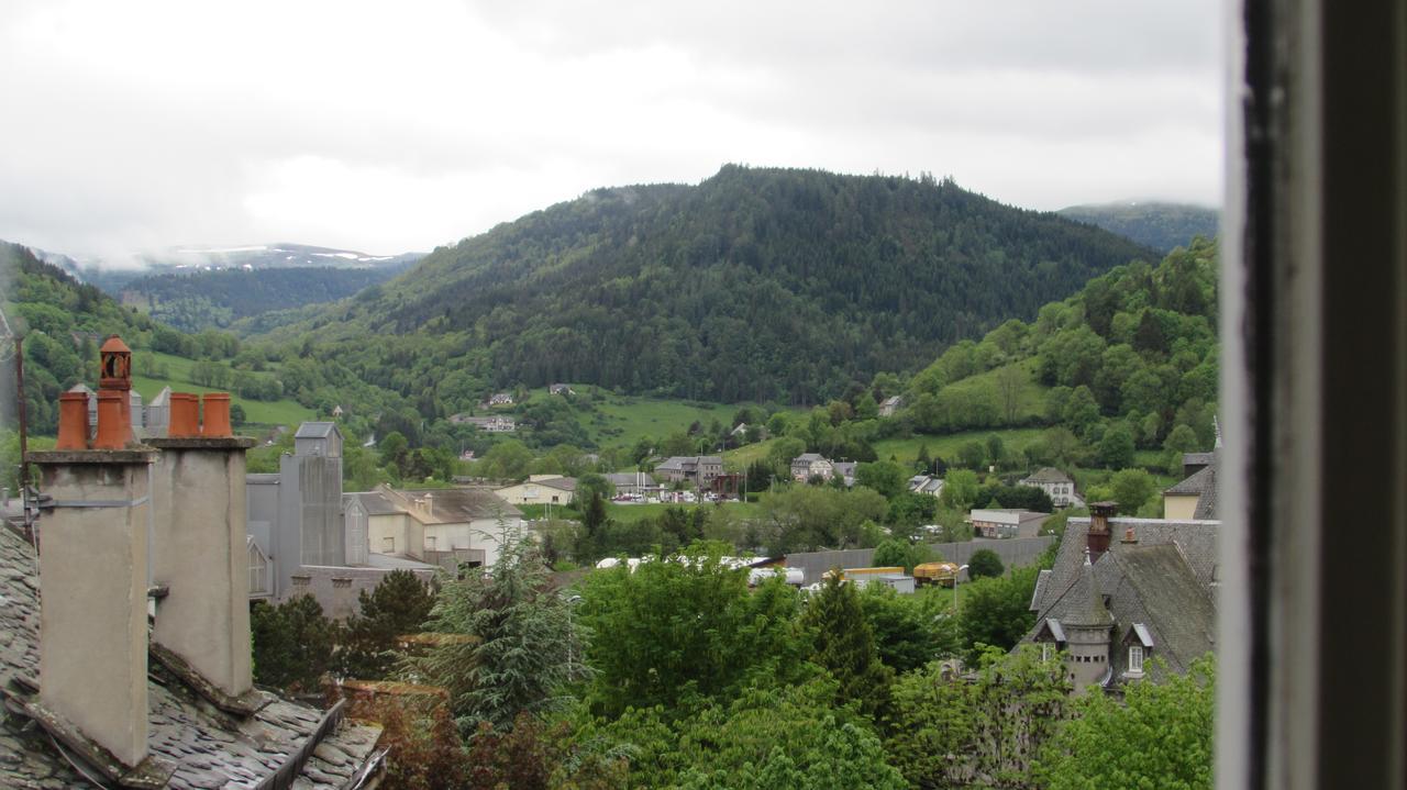 Auberge Les Volcans Murat  Esterno foto